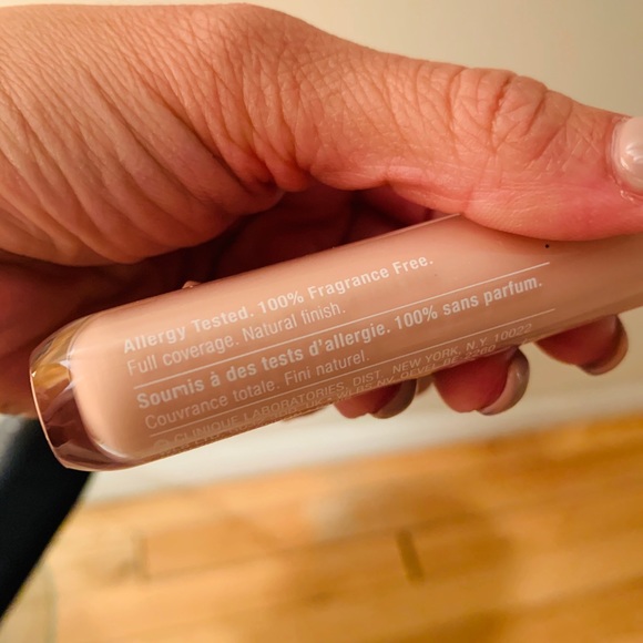 Clinique even better concealer + eraser - Picture 3 of 7